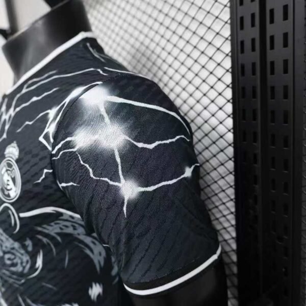 24-25 Real Madrid Dragon Limited Edition Black - 图片 5