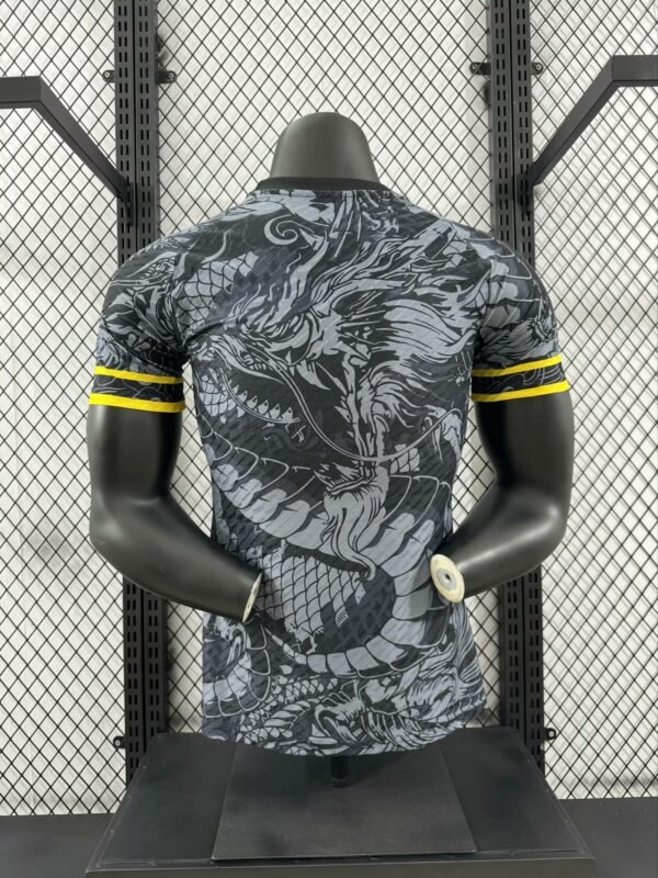 24-25 Real Madrid Dragon Limited Edition - 图片 3