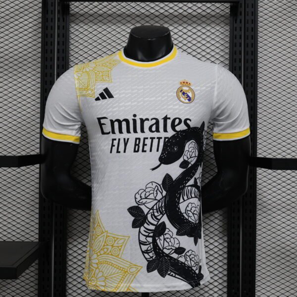 2024-2025 Real Madrid Limited Edition Snake Design Jersey – Premium Fan & Player Shirt