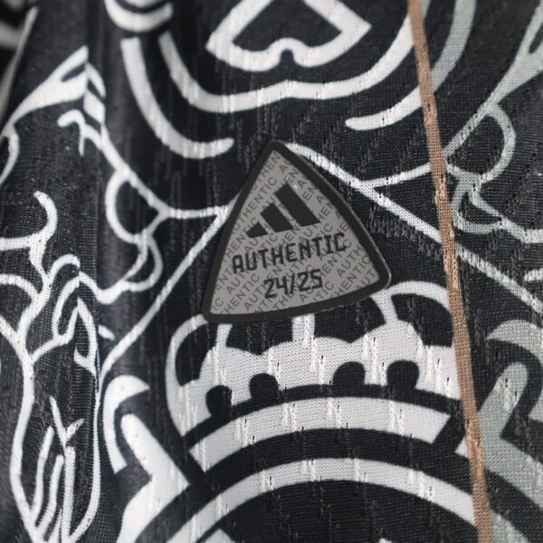 Real Madrid Konzepttrikot - 图片 9