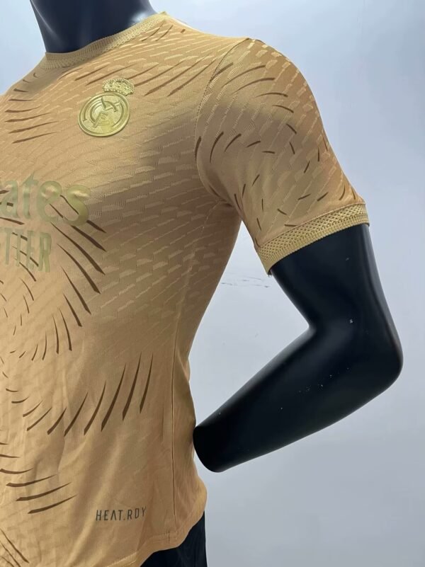 2023-24 Real Madrid Gold Special Edition | Player Version | Adidas - 图片 6