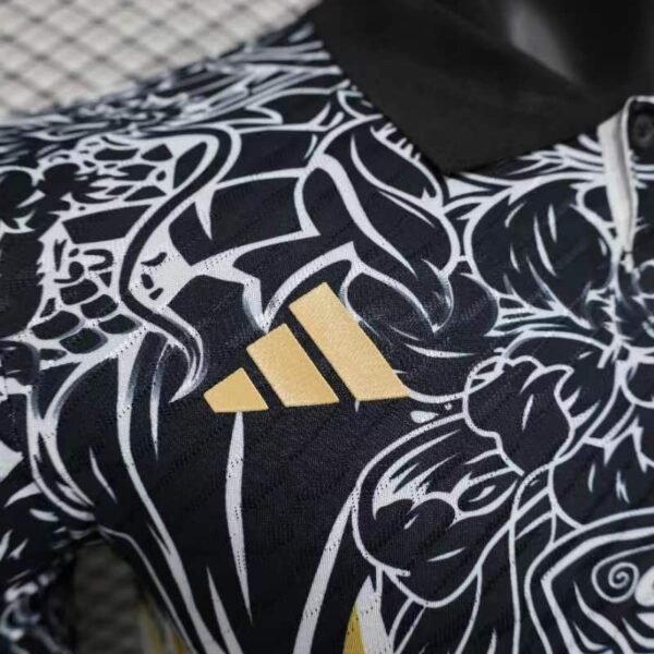 24-25 Real Madrid Jersey Dragon Special Version Gold Player Version - 图片 6