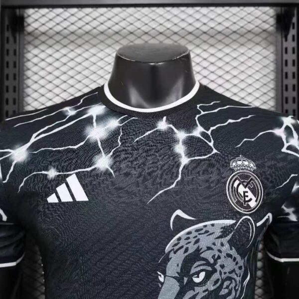 24-25 Real Madrid Dragon Limited Edition Black - 图片 4